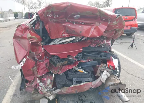 2015 Nissan Altima 2.5 S z USA, uszkodzony, nr VIN 1N4AL3AP2FN879429